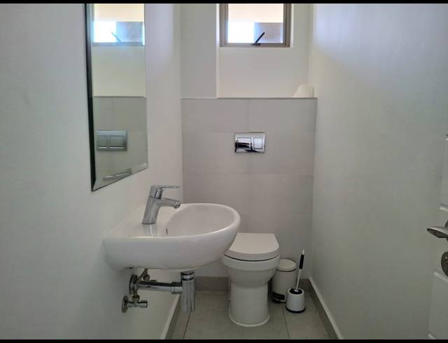 3 BEDROOM APARTMENT FOR SALE IN SIBAYA PRECINCT